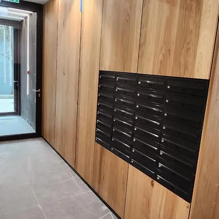 Apartment Castle Loft Apartment,spa, Gym ,sauna & Swimming Pool Free Parking